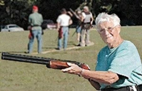 1297844917_011_18297_grannies_11.jpg