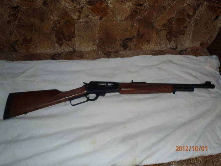 bmbR2NbK1ZI.jpg