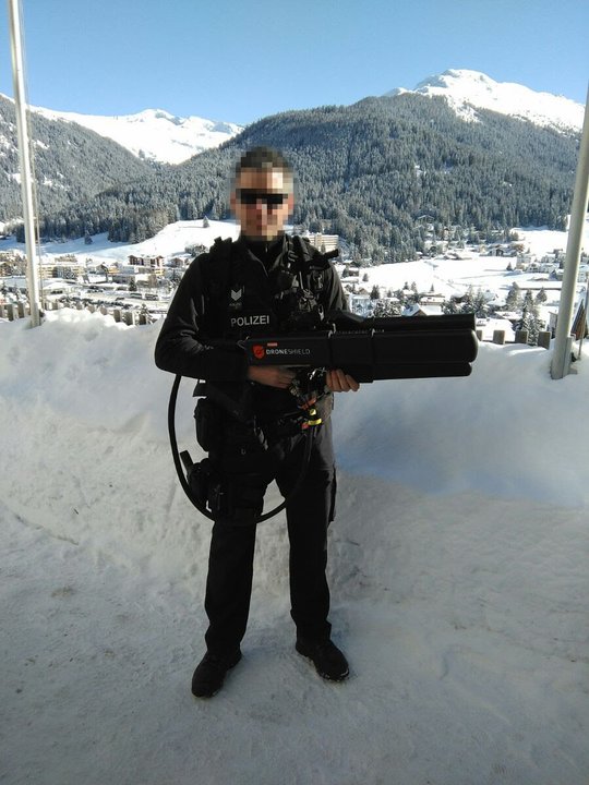 3Vj6ZFBs9ss.jpg